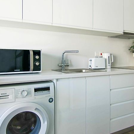 Phaedrus Living Seaside Luxury Flat Athina 113 Apartment Paphos ภายนอก รูปภาพ