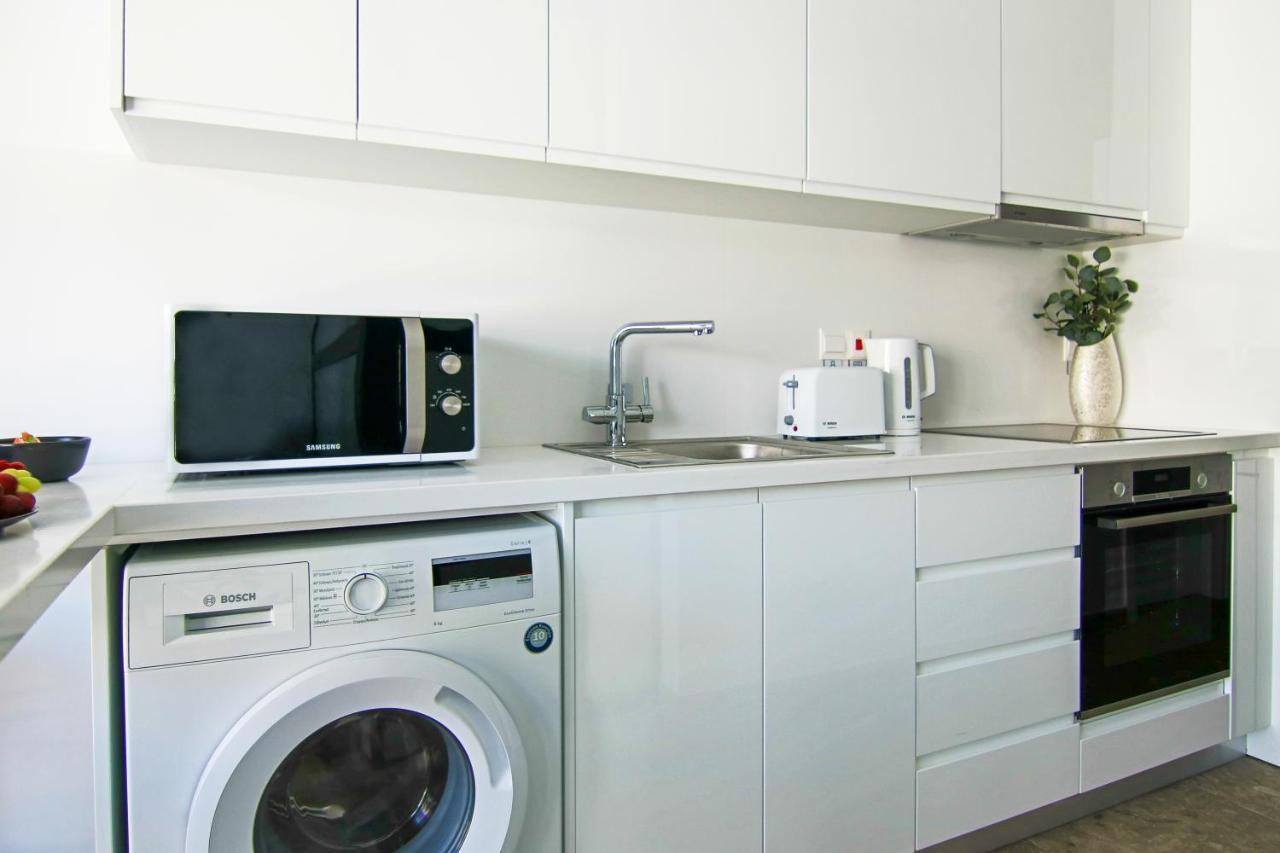 Phaedrus Living Seaside Luxury Flat Athina 113 Apartment Paphos ภายนอก รูปภาพ