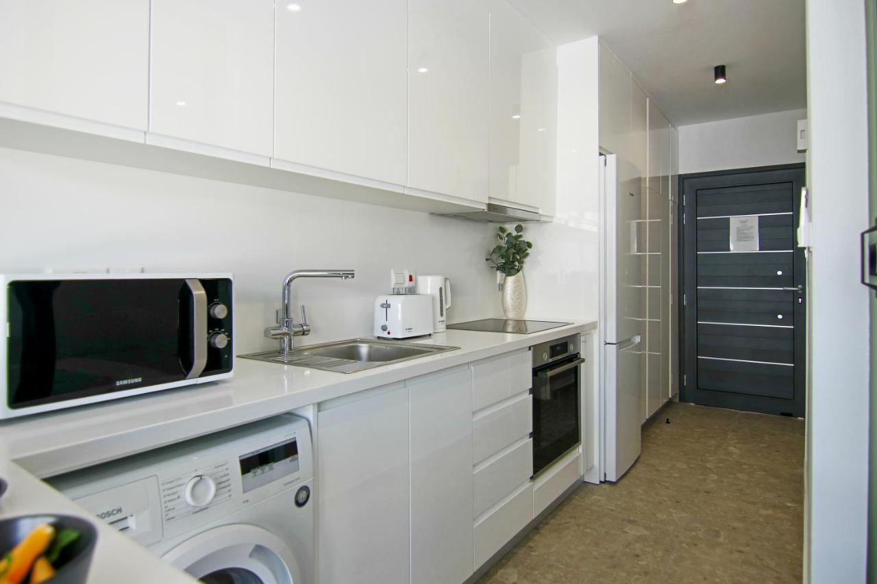 Phaedrus Living Seaside Luxury Flat Athina 113 Apartment Paphos ภายนอก รูปภาพ